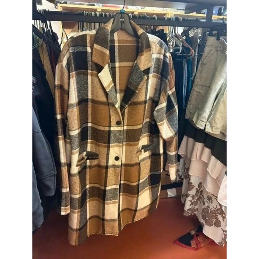 Plaid jacket - Picture 1 of 3